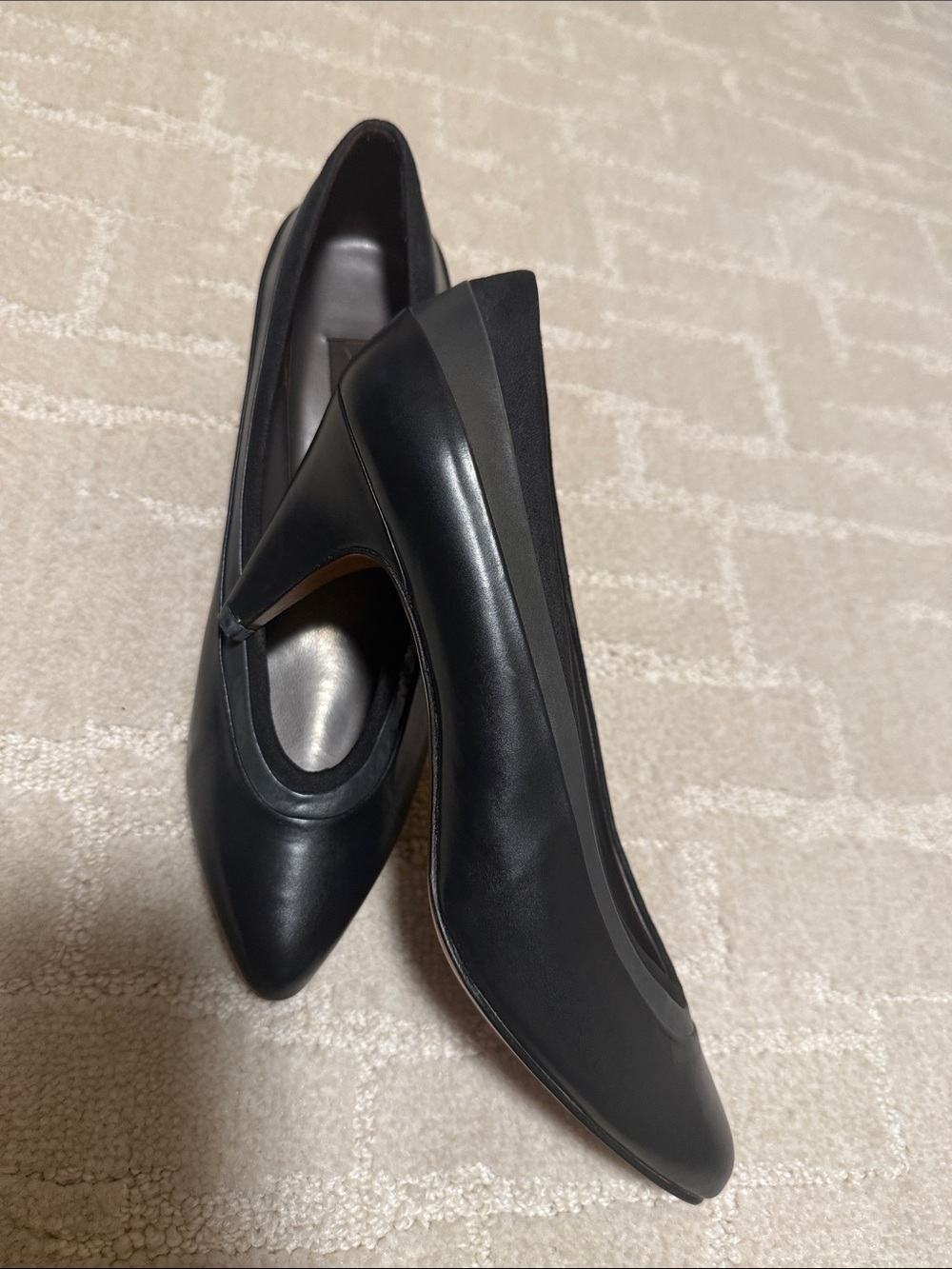Sesto Meucci Black Pointed Leather Pumps